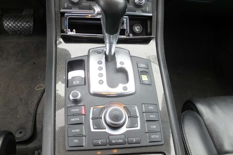 Audi A8 2003-2010 (Type II) , Motorkode: BSM, Girkassekode: JLM