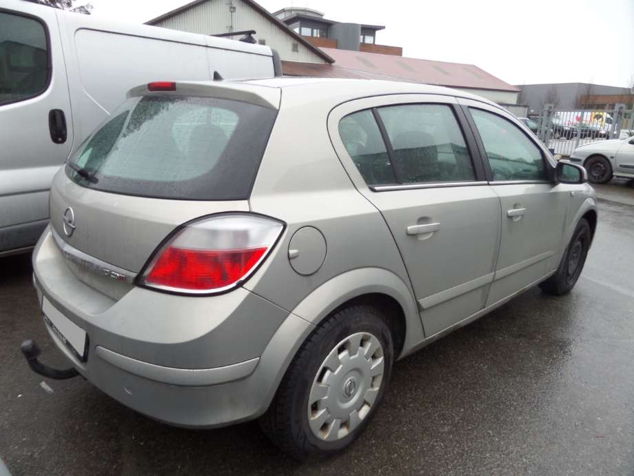 Opel Astra H 2004-2009 , Motorkode: Z17DTH, Girkassekode: MG1
