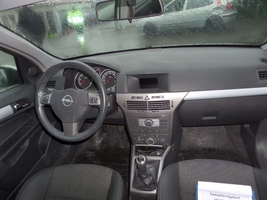 Opel Astra H 2004-2009 , Motorkode: Z17DTH, Girkassekode: MG1