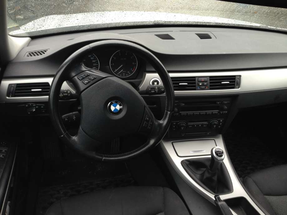 BMW 3-Serie 2005-2011 (E90/E91/E92/E93) (E90/E91/E92/E93), Motorkode: N46-B20B, Girkassekode: GS6-17BG