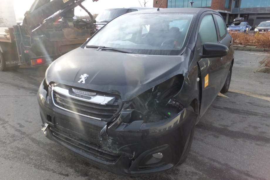 Peugeot 108 2014-->> , Motorkode: CFB, Girkassekode: %