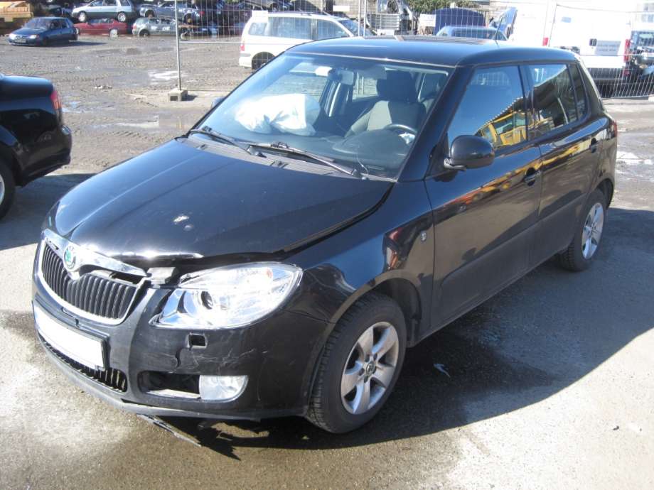 Škoda Fabia 2010-2014 (Type II, Fase 2) , Motorkode: BZG;CGPA, Girkassekode: LVG