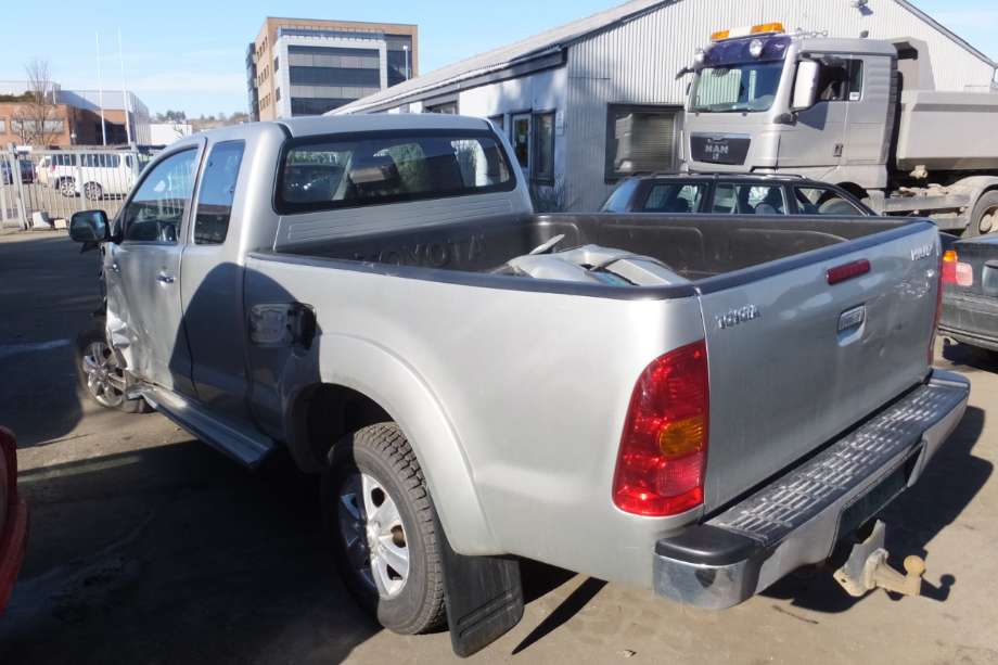 Toyota Hilux 2006-2011 , Motorkode: 2KD-FTV, Girkassekode: R151