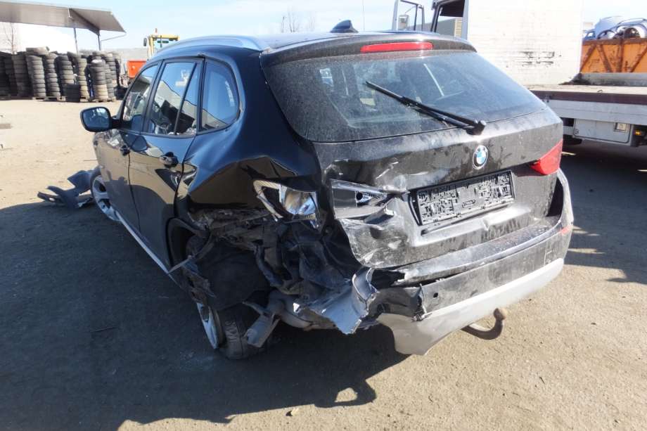BMW X1 2009-2015 (E84) (E84), Motorkode: N47-D20C, Girkassekode: %