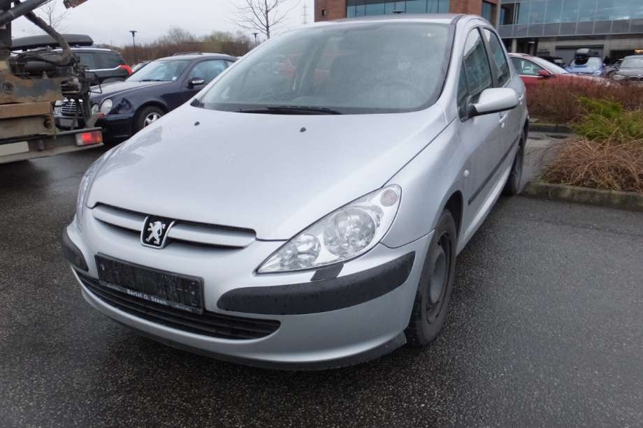 Peugeot 307 2001-2004 (Fase 1) , Motorkode: NFU, Girkassekode: %