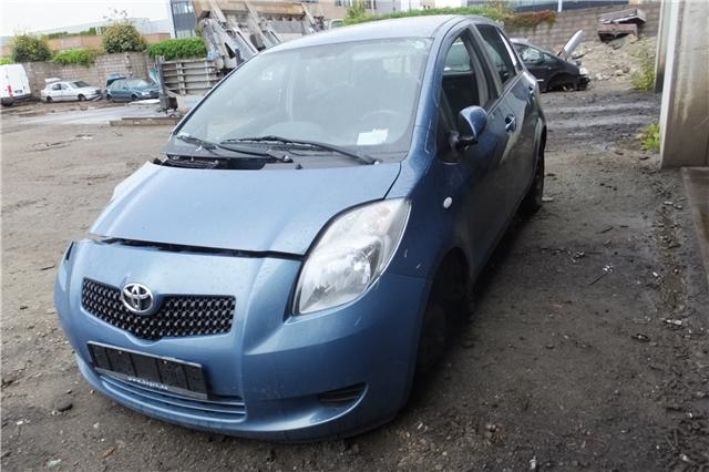 Toyota Yaris 2006-2009 (Type II, Fase 1) , Motorkode: 1KR-FE, Girkassekode: C551