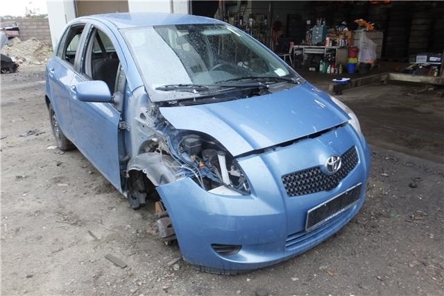 Toyota Yaris 2006-2009 (Type II, Fase 1) , Motorkode: 1KR-FE, Girkassekode: C551
