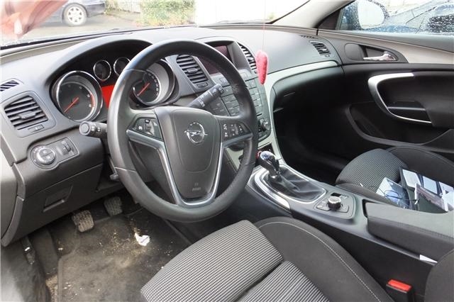 Opel Insignia A 2009-2014 , Motorkode: A20DTL, Girkassekode: MF3