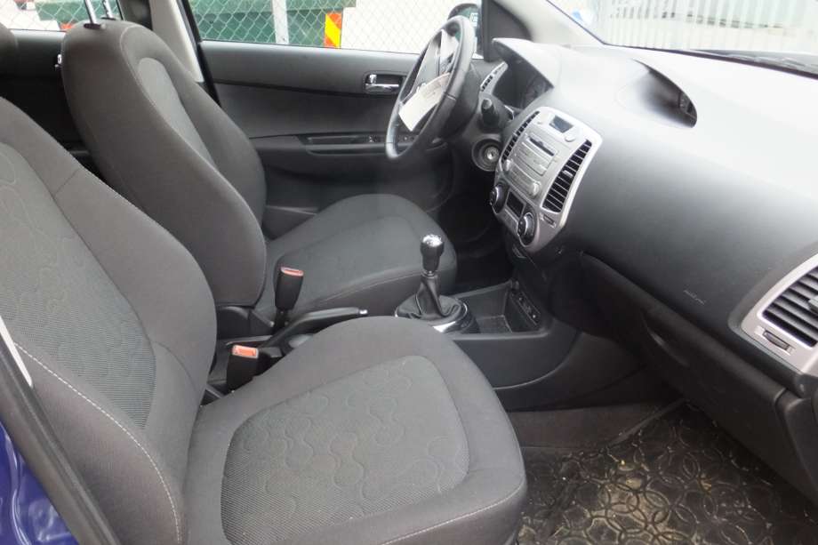 Hyundai i20 2009-2014 (Type I) , Motorkode: G4LA, Girkassekode: PBT1