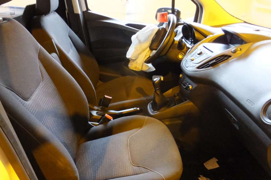 Ford Transit Courier 2014-2018 (Type I, Fase 1) , Motorkode: SFCA;SFCB, Girkassekode: B5/1B5