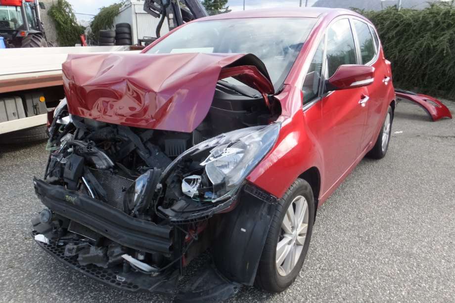 Hyundai Ix20 2010-2017 , Motorkode: G4FC, Girkassekode: P235