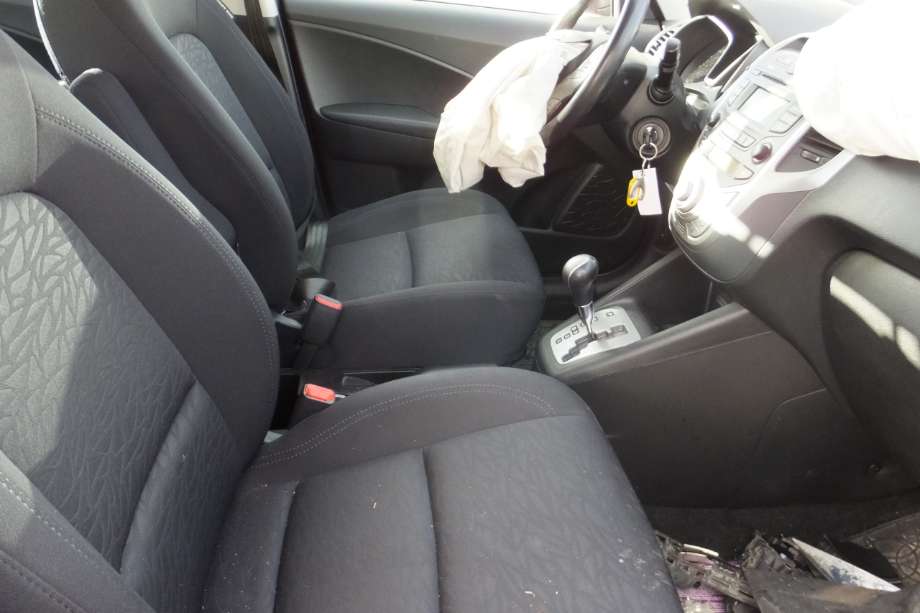 Hyundai Ix20 2010-2017 , Motorkode: G4FC, Girkassekode: P235