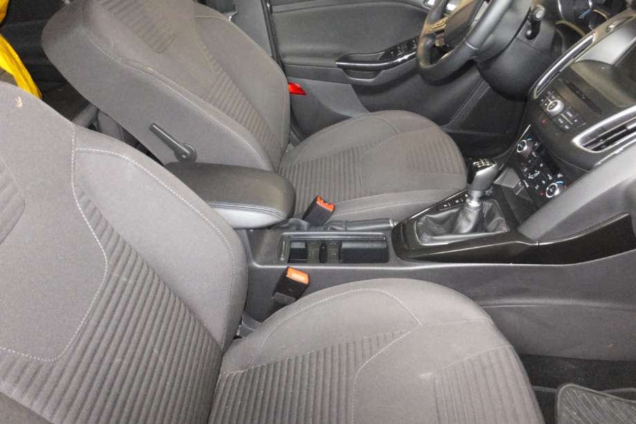 Ford Focus 2014-2018 (Type III, Fase 2) , Motorkode: M1DD, Girkassekode: 