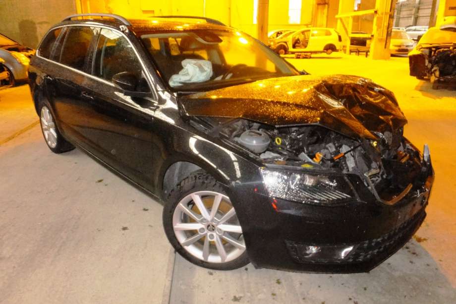 Škoda Octavia 2013-2016 (Type III, Fase 1) , Motorkode: CJSA, Girkassekode: PLG