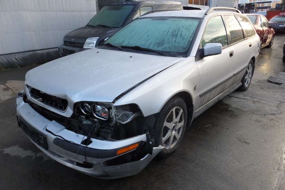 Volvo V40 / S40 2000-2004 (Type I, Fase 2) , Motorkode: B4184S2, Girkassekode: M56
