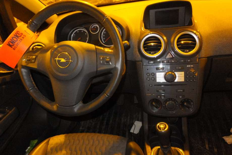 Opel Corsa D 2006-2014 , Motorkode: A13DTE, Girkassekode: MKG
