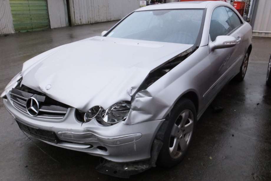 Mercedes CLK 2002-2009 (C209) (C209), Motorkode: M271.940, Girkassekode: %