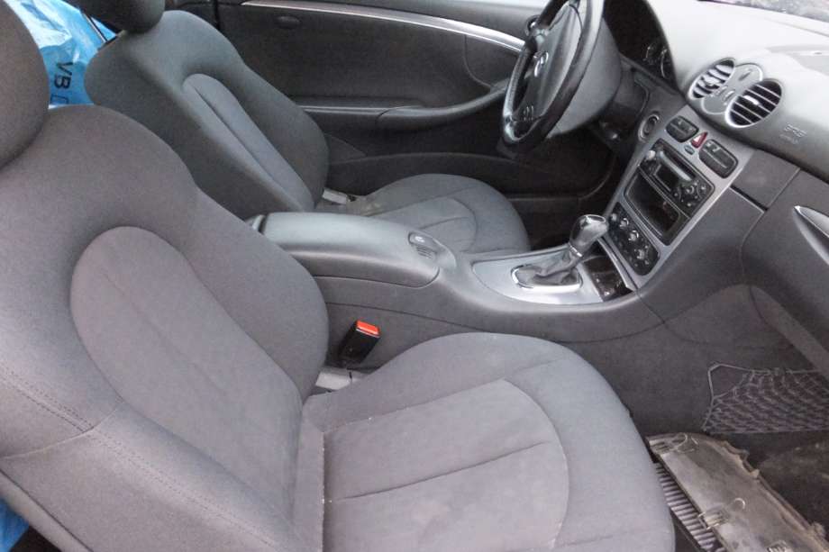 Mercedes CLK 2002-2009 (C209) (C209), Motorkode: M271.940, Girkassekode: %