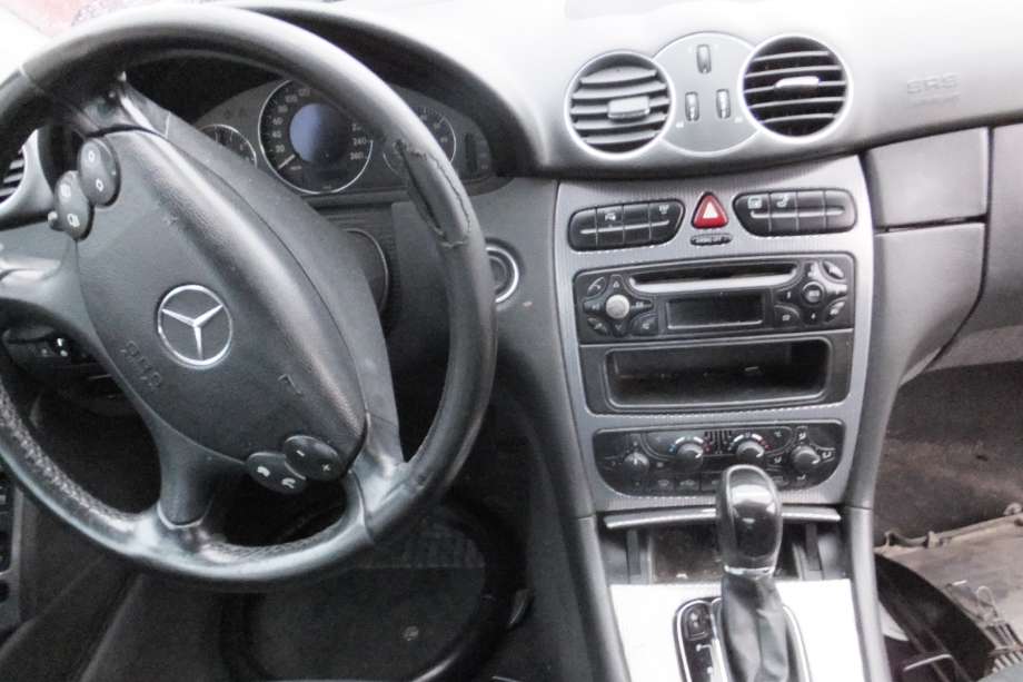 Mercedes CLK 2002-2009 (C209) (C209), Motorkode: M271.940, Girkassekode: %