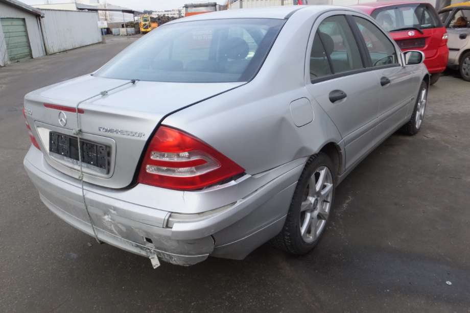 Mercedes C-Klasse 2000-2004 (Fase 1) (W203) (W203), Motorkode: M271.946, Girkassekode: 