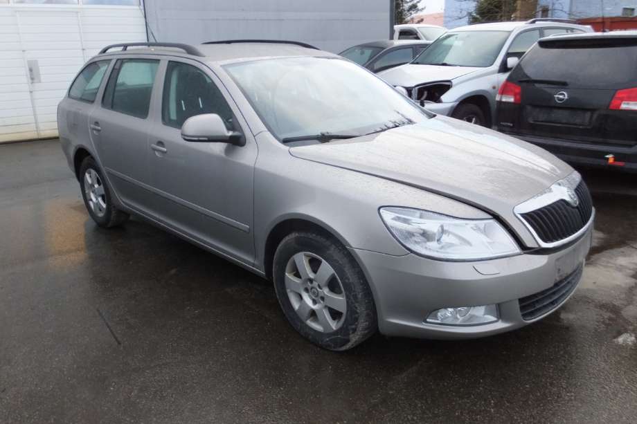 Škoda Octavia 2009-2013 (Type II, Fase 2) , Motorkode: CAYC, Girkassekode: LHW