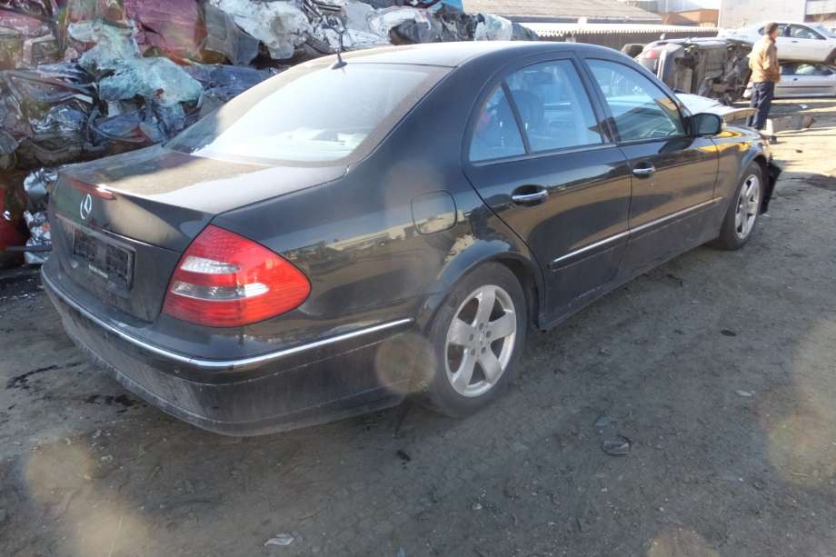 Mercedes E-Klasse 2002-2006 (Fase 1) (W211) (W211), Motorkode: OM646.961, Girkassekode: 722699