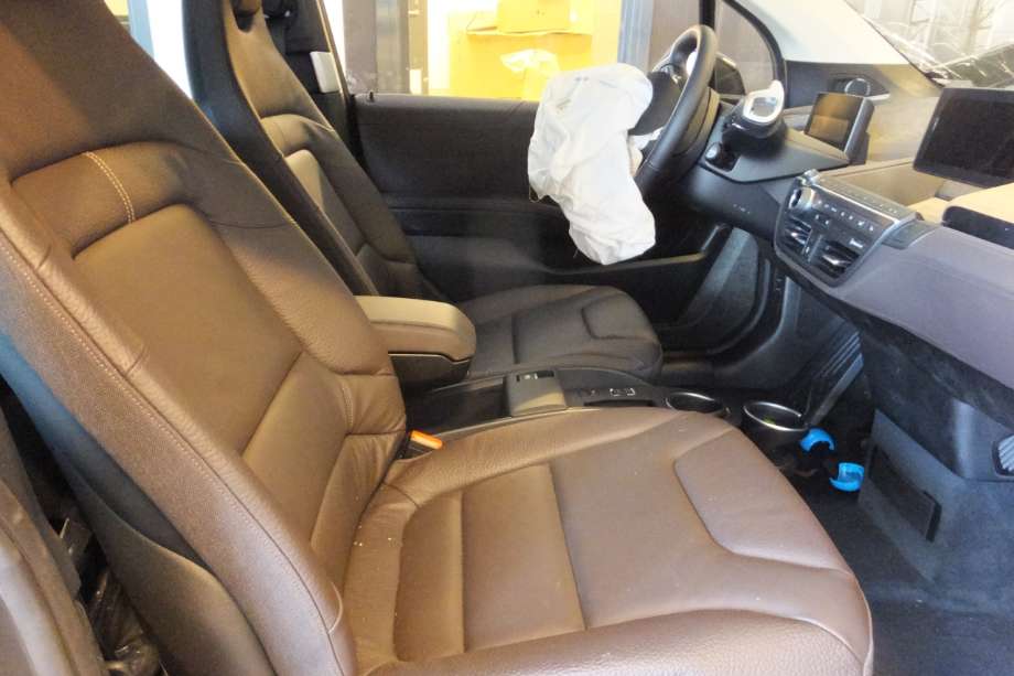BMW i3 2013-2022 , Motorkode: IB1P25B, Girkassekode: 