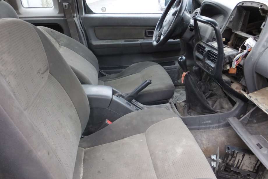 Nissan King Cab 2002-2011 (Fase 2) (D22/NP300) (D22/NP300), Motorkode: YD25DDTI, Girkassekode: -
