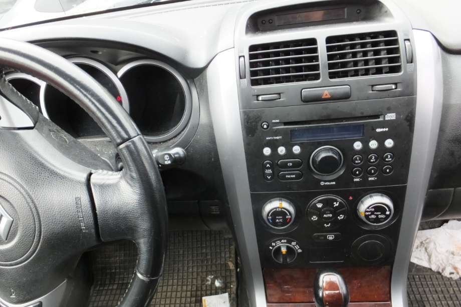 Suzuki Grand Vitara 2005-2015 (Type III) , Motorkode: J20A, Girkassekode: -