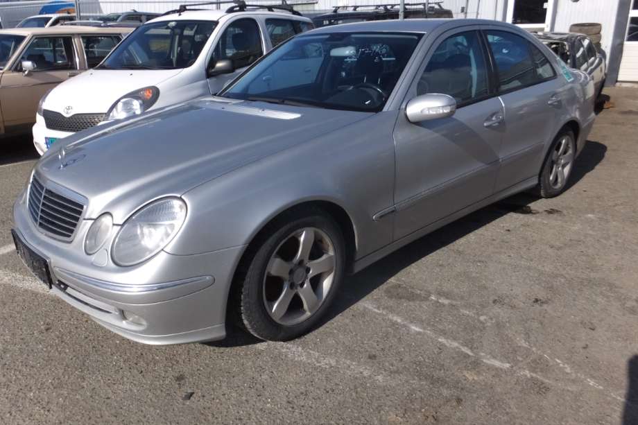 Mercedes E-Klasse 2002-2006 (Fase 1) (W211) (W211), Motorkode: OM646.961, Girkassekode: 722699