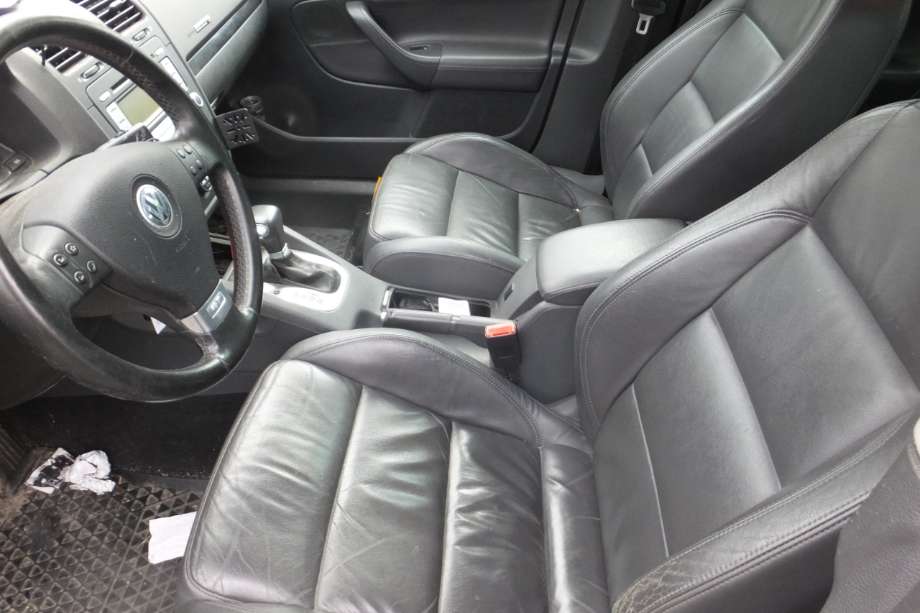 VW Golf V, Combi 2003-2008 , Motorkode: BLS, Girkassekode: KCW