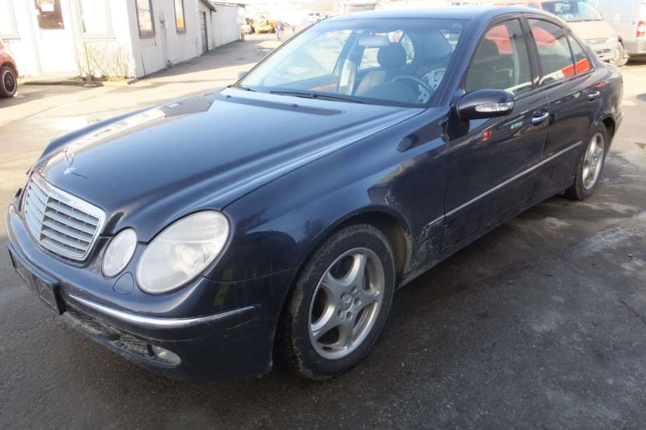 Mercedes E-Klasse 2002-2006 (Fase 1) (W211) delebil , Motorkode: M112.913, Girkassekode: 722696
