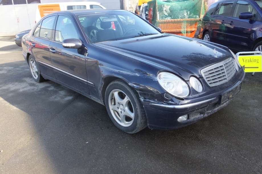 Mercedes E-Klasse 2002-2006 (Fase 1) (W211) delebil , Motorkode: M112.913, Girkassekode: 722696