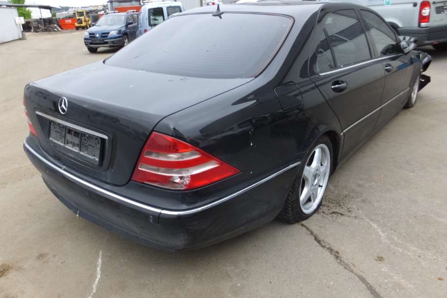 Mercedes S-Klasse 1999-2005 (W220) (W220), Motorkode: M112.944, Girkassekode: 722618