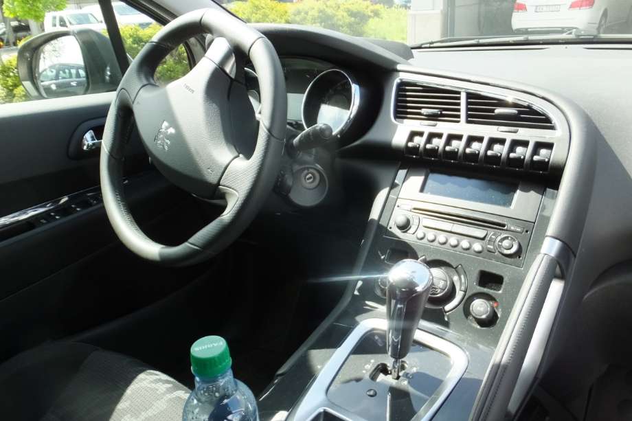 Peugeot 3008 2009-2016 (Type I) , Motorkode: 9HZ, Girkassekode: -