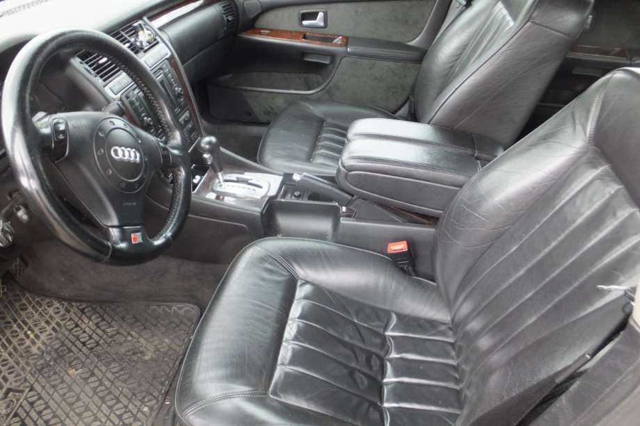 Audi A8 1995-2002 (Type I) , Motorkode: AFB, Girkassekode: ETX