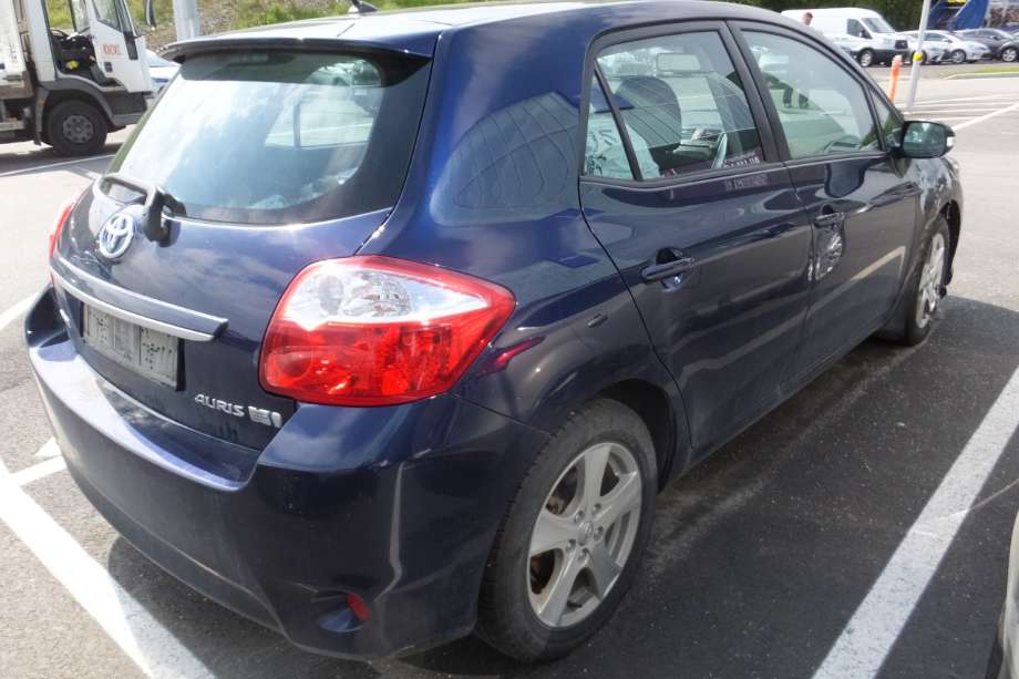 Toyota Auris 2010-2012 (Type I, Fase 2) , Motorkode: 2ZR-FXE, Girkassekode: P410