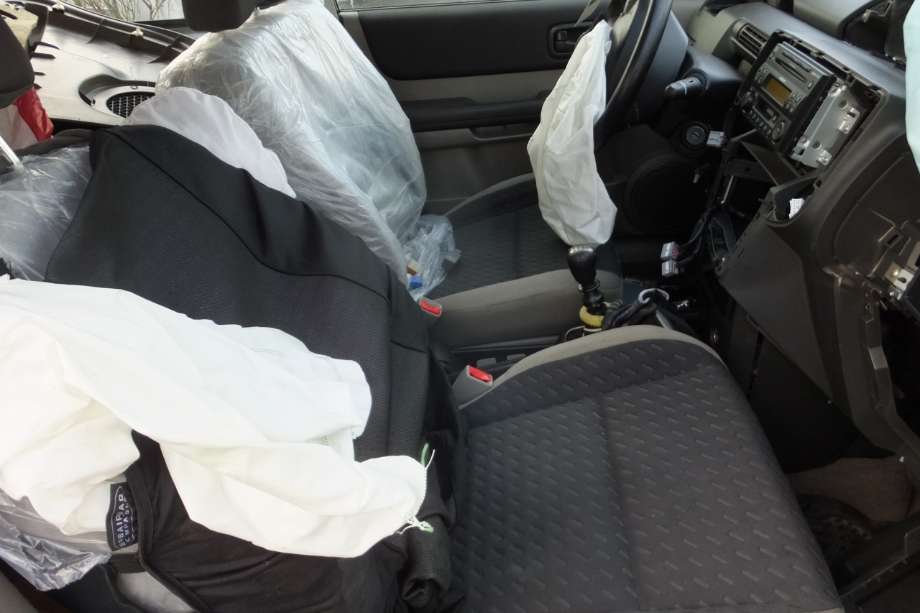 Nissan X-Trail 2002-2007 (T30) (T30), Motorkode: YD22, Girkassekode: 