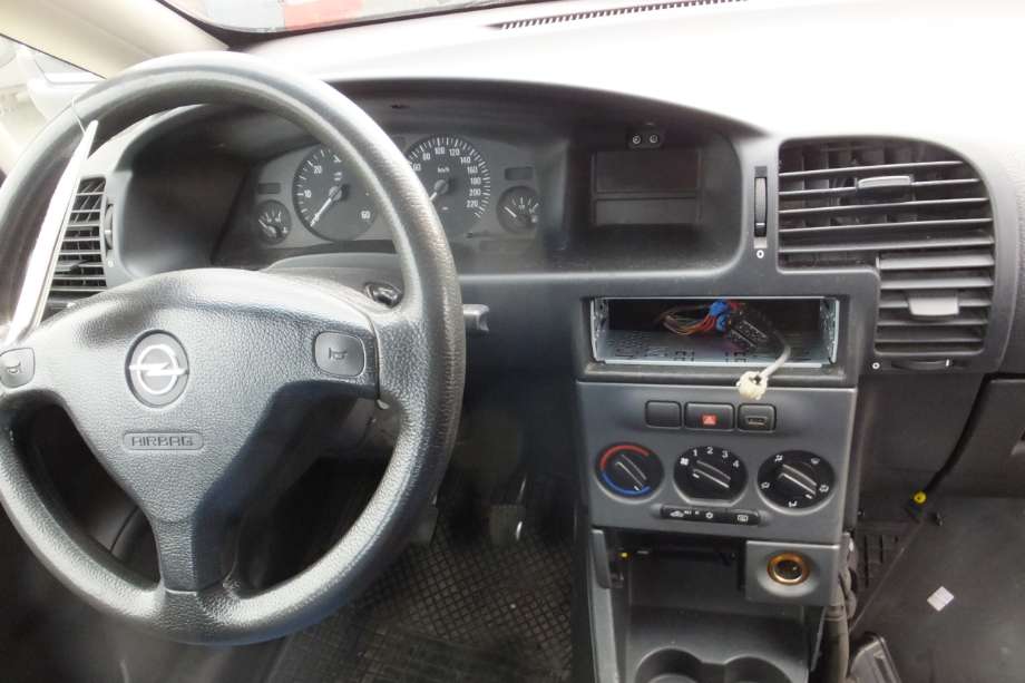 Opel Zafira A 1999-2005 , Motorkode: Y20DTH, Girkassekode: MG1