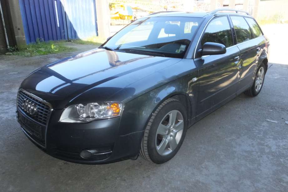 Audi A4 2004-2008 (Type III) (B7) (B7), Motorkode: ALZ, Girkassekode: HFC