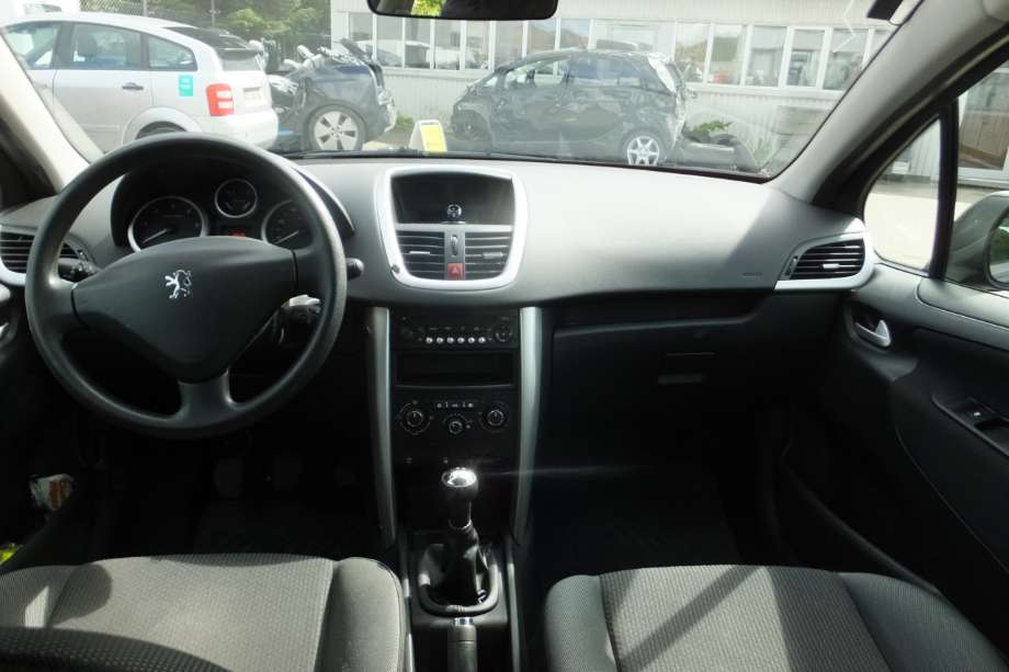 Peugeot 207 2006-2012 , Motorkode: 9HP, Girkassekode: