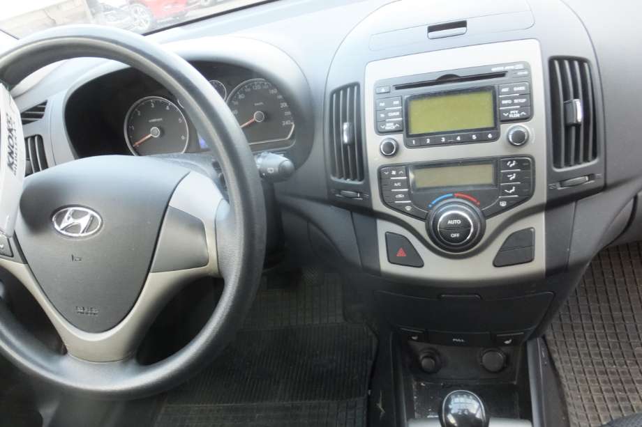 Hyundai i30 2007-2012 (Type I) , Motorkode: D4FB-L, Girkassekode: J