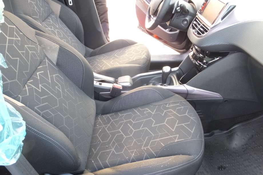 Peugeot 2008 2013-2019 (Type I) , Motorkode: 9HP, Girkassekode: 