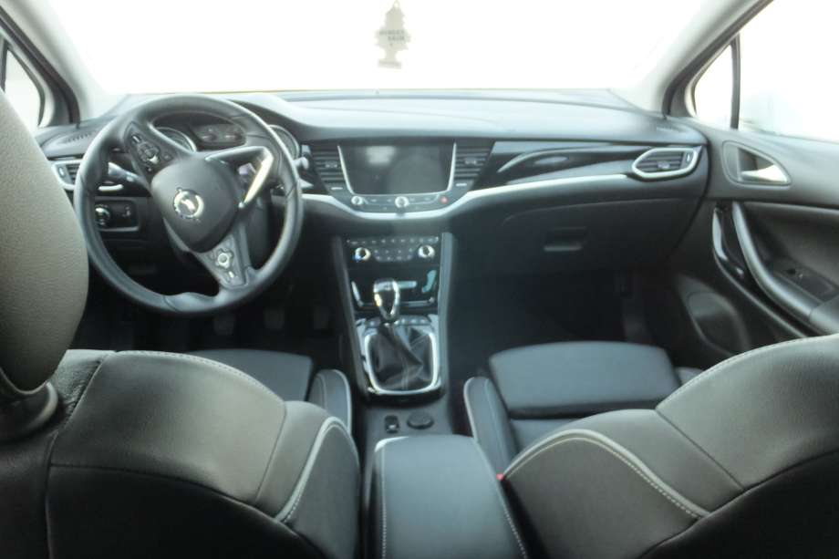 Opel Astra K 2015-->> , Motorkode: B14NEH, Girkassekode: MFX