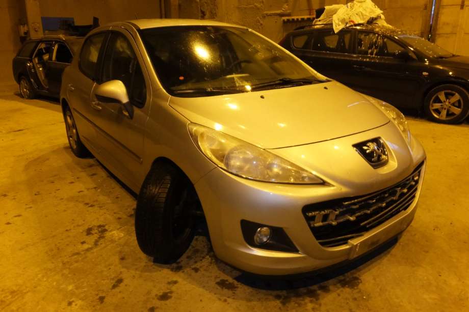 Peugeot 207 2006-2012 , Motorkode: 5FS, Girkassekode: