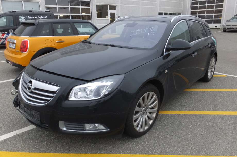 Opel Insignia A 2009-2014 delebil , Motorkode: A20DTH, Girkassekode: