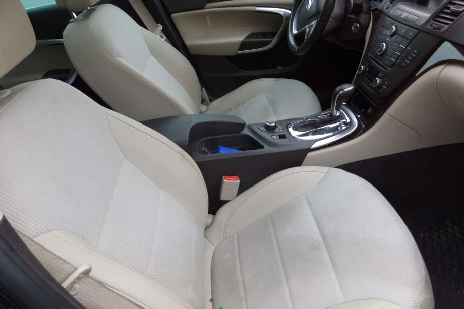 Opel Insignia A 2009-2014 delebil , Motorkode: A20DTH, Girkassekode: