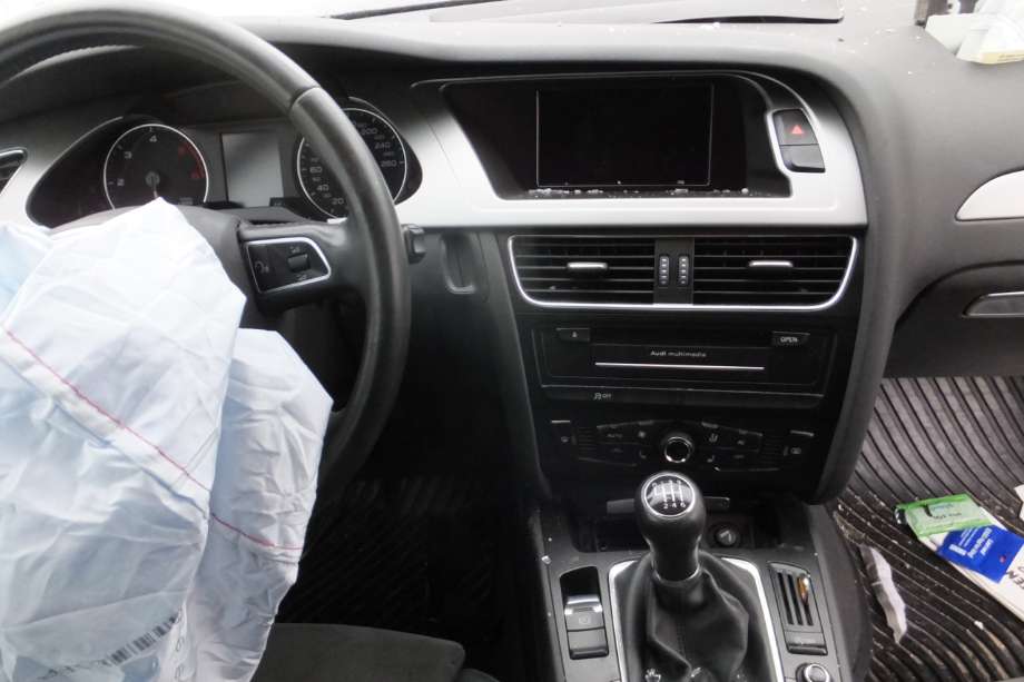 Audi A4 2007-2014 (Type IV) (B8) (B8), Motorkode: CAGC, Girkassekode: LLM