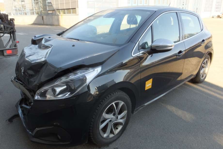 Peugeot 208 2012-2019 (Type I) , Motorkode: HNZ, Girkassekode: