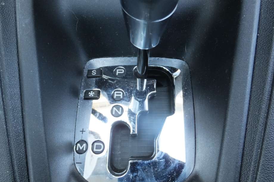 Peugeot 208 2012-2019 (Type I) , Motorkode: HNZ, Girkassekode: